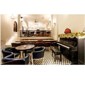 Di Lusso Boutique - 20