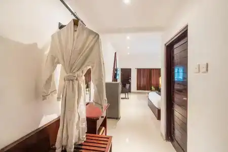 Suka Beach Inn - 2