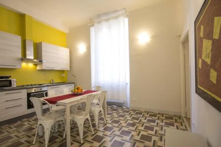 Regis Condo - 182