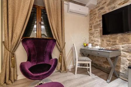 Heritage Palace Varos - Mag Quaint & Elegant Boutiques - 108