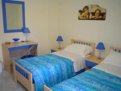 B&B Brezza Marina & Shoreline Restaurant - 56