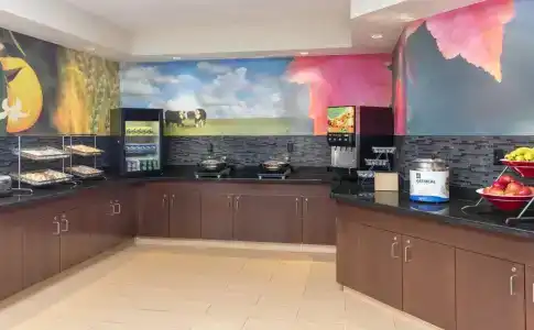 Fairfield Inn & Suites - 3