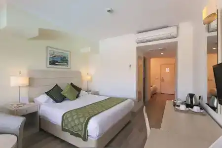 Febeach Side - 2