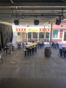Queensport Tavern And - 14