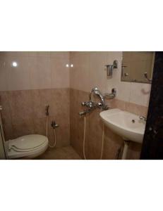 Broadway Colaba - 15