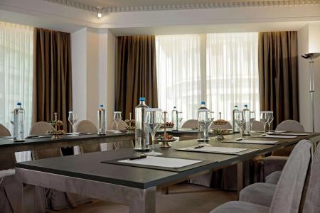 Njv Athens Plaza - 15