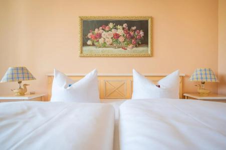 Rugard Thermal Strandhotel - 33