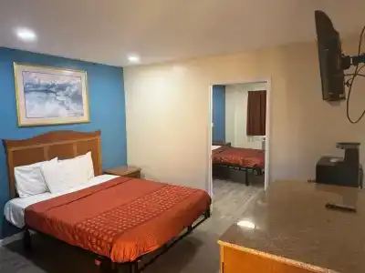 Anaheim National Inn - 3