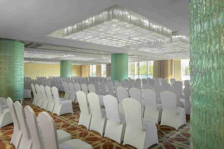 Radisson Blu Shanghai New World - 30