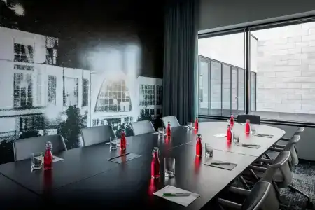 Courtyard by Marriott Brno - 22
