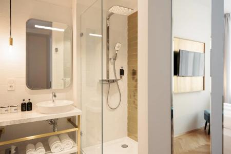 Schani Salon - 9