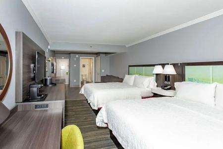 Hampton Inn - 165