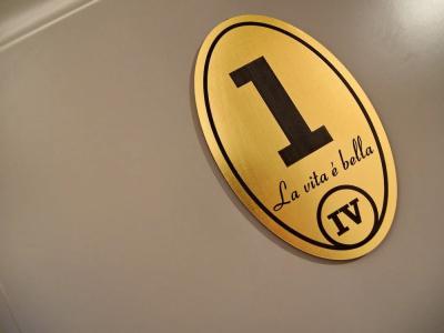 La Vita e Bella Ii - 15