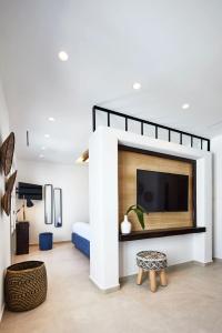 Phos The Boutique - 27