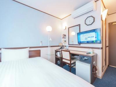 Toyoko Inn Shin-Osaka-eki Higashi-guchi - 72