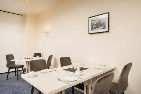 Novum Arosa Essen - 18