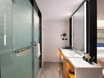 Hampton by Hilton Guangzhou Tianhe Sports Center - 9