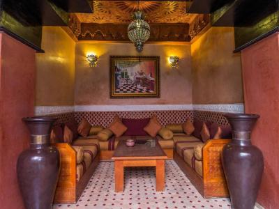 Riad Samsli - 1