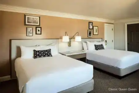 La Valencia - 3