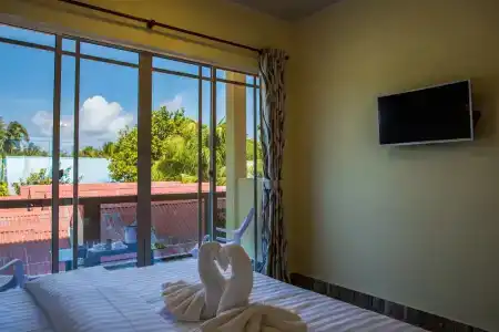 Relax Residence Thoddoo Maldives - 10