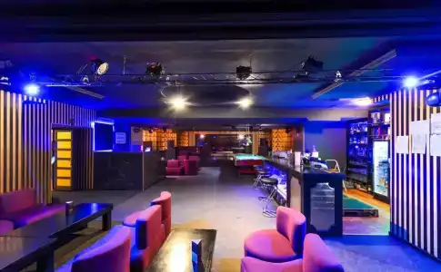 Phoenicia Grand - 15