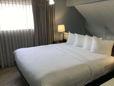 SureStay Studio by Best Western - 84
