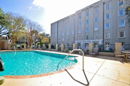 Hampton Inn Charleston-Historic District - 15