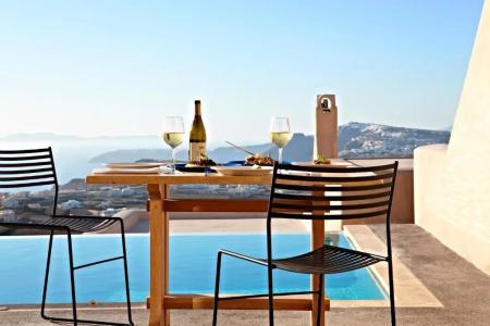 Voreina Gallery Suites - 73