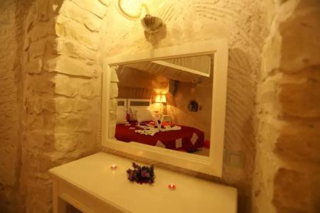 Anatelein Boutique Cave - 34