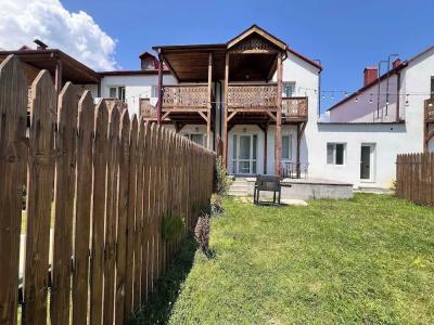 Motives Inn - 107
