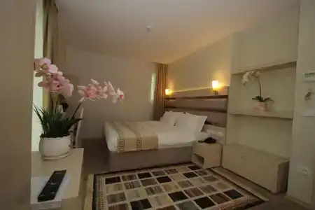 Capital Tirana Bruçi - 52