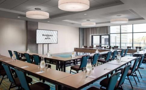 SpringHill Suites by Marriott San Diego Downtown/Bayfront - 10