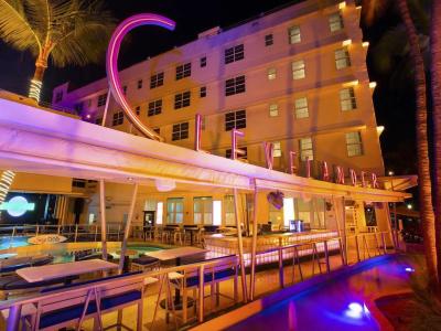 Clevelander - 23