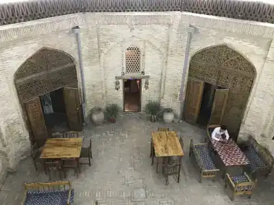 Miraziz Ambari - 16