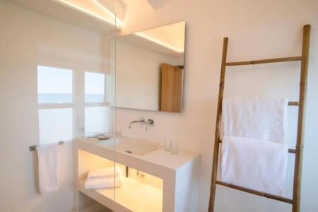 The Sea Club - 152