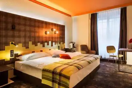 The Bristol --Bar-Lounge - Bern, City Center - 33