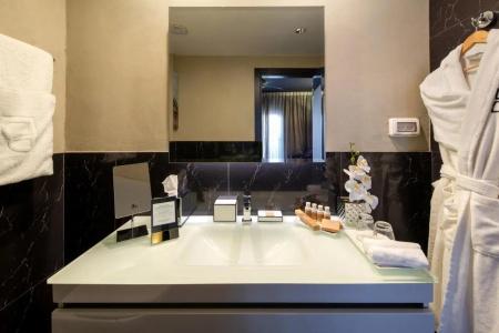 Port And Blue Tlv Boutique Suites - 37