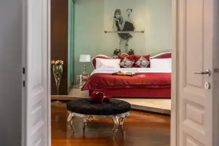 House of Time - Fancy Suites - 33