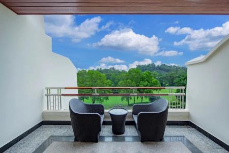 Mission Hills - 18