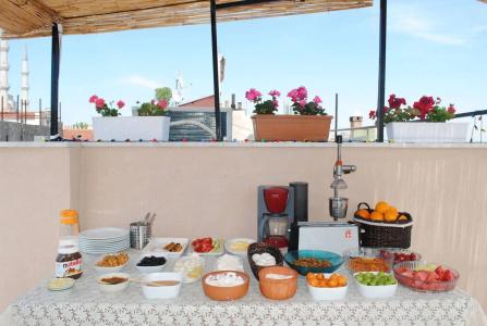 Buhara Family Inn - 12