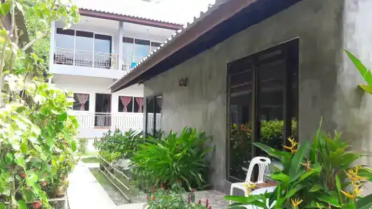 Maehaad Garden Inn - 10
