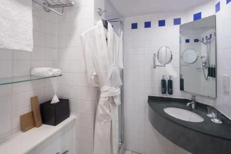 Hilton Garden Inn Bristol City Centre - 95