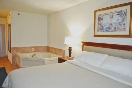 Miami Gardens Inn & Suites - 27