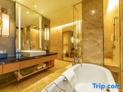 Haikou Marriott (All Sea View Rooms, Hot Spring) - 129
