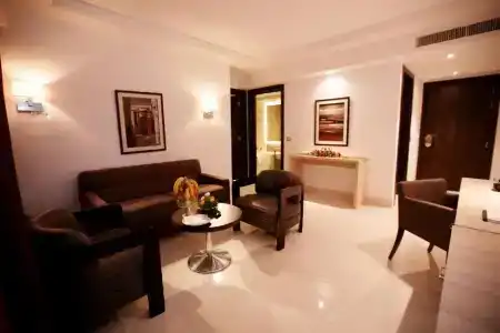 Radisson - 45