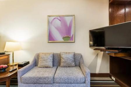 Chatrium Royal Lake Yangon - 81