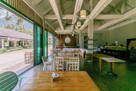 Tonsai Bay - 46