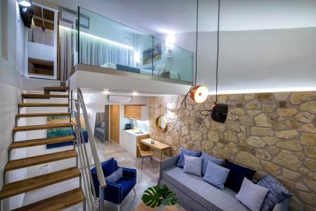 Mary & Mary Royal Suites - 13