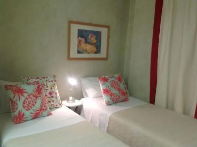 Mare Nostrum Petit Hôtel - 84