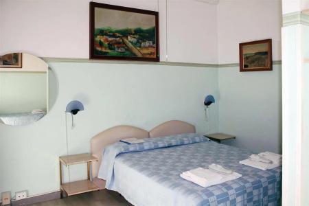 a Roma San Pietro Best Bed - 11